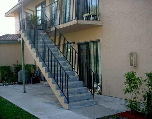 11458 Royal Palm Blvd #58 photo 2