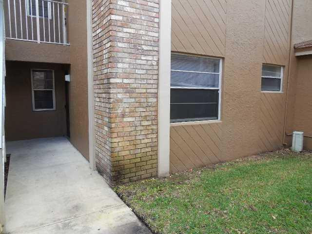 8393 Royal Palm Blvd #102 photo 2